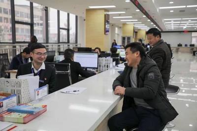 &ldquo;只进一扇门 最多跑一次&rdquo;勉县新政务中心服务大厅投用